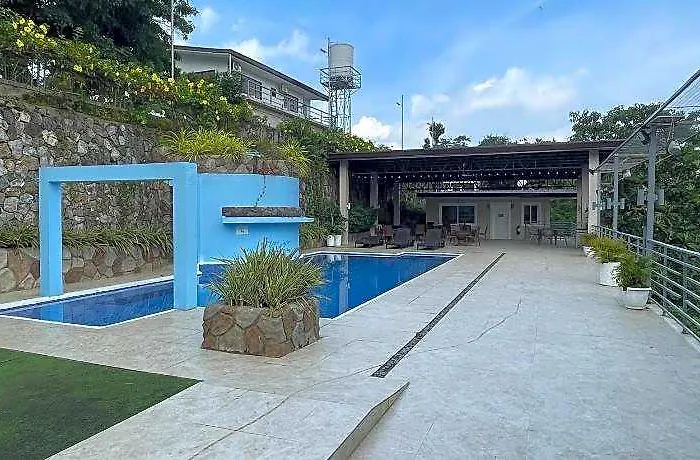Serenity Farm And Resort, Busay Resort 5*